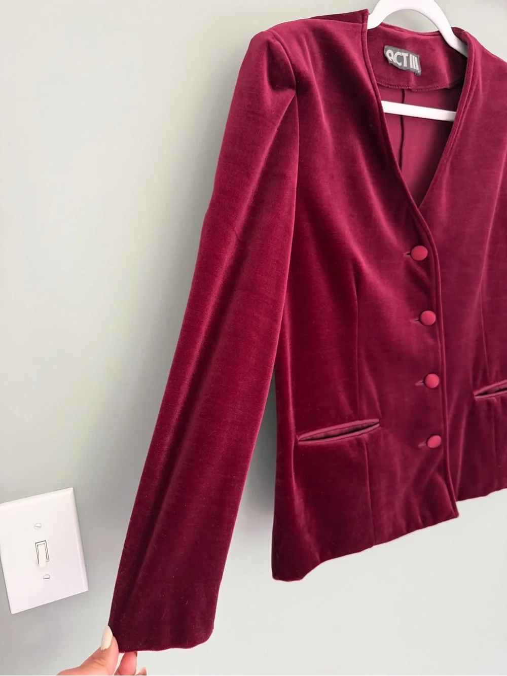 Vintage 80s Act III Burgundy Wine Velvet 4 Button Collarless Blazer Union Made
